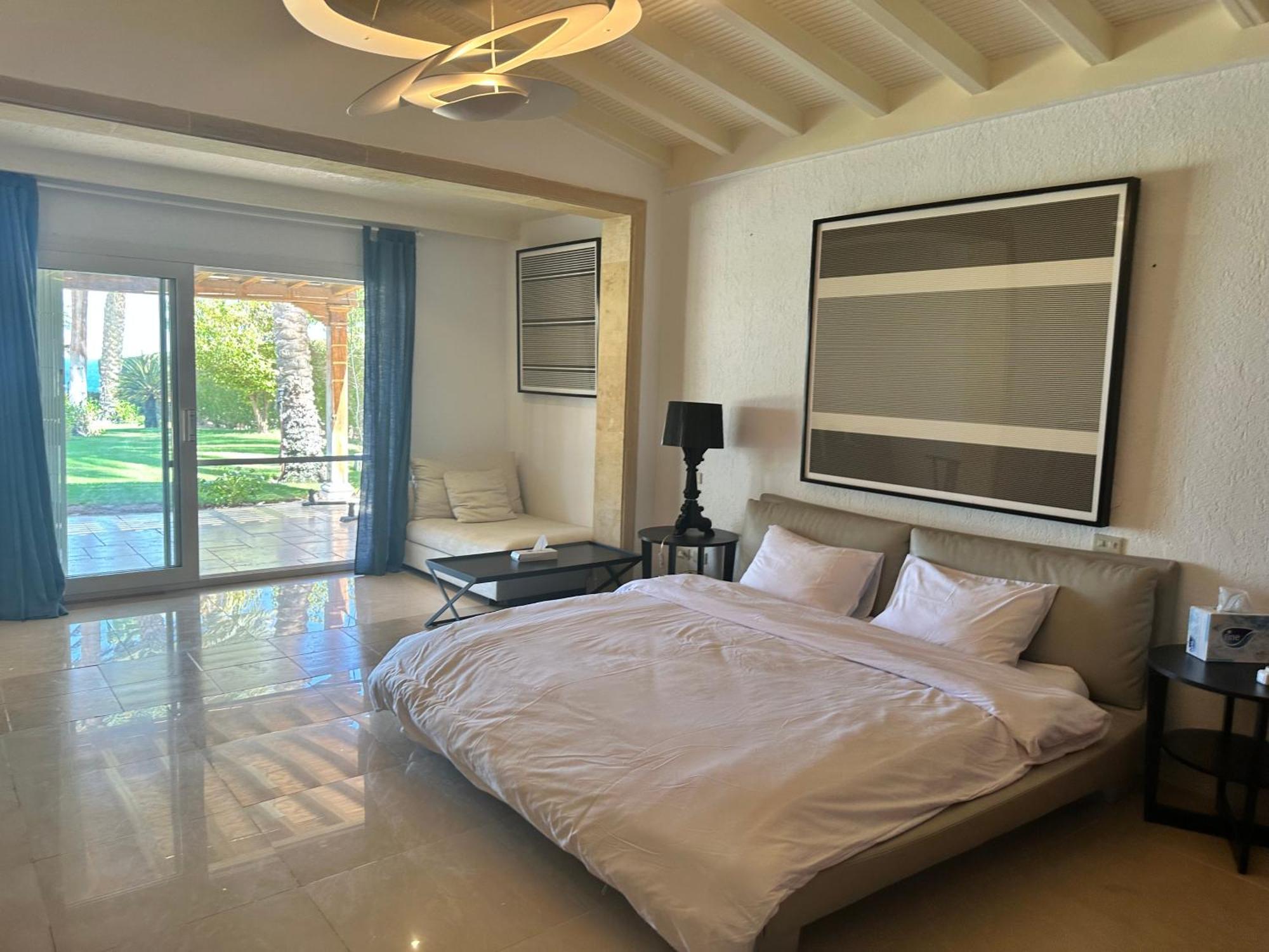 Serenity Villa *