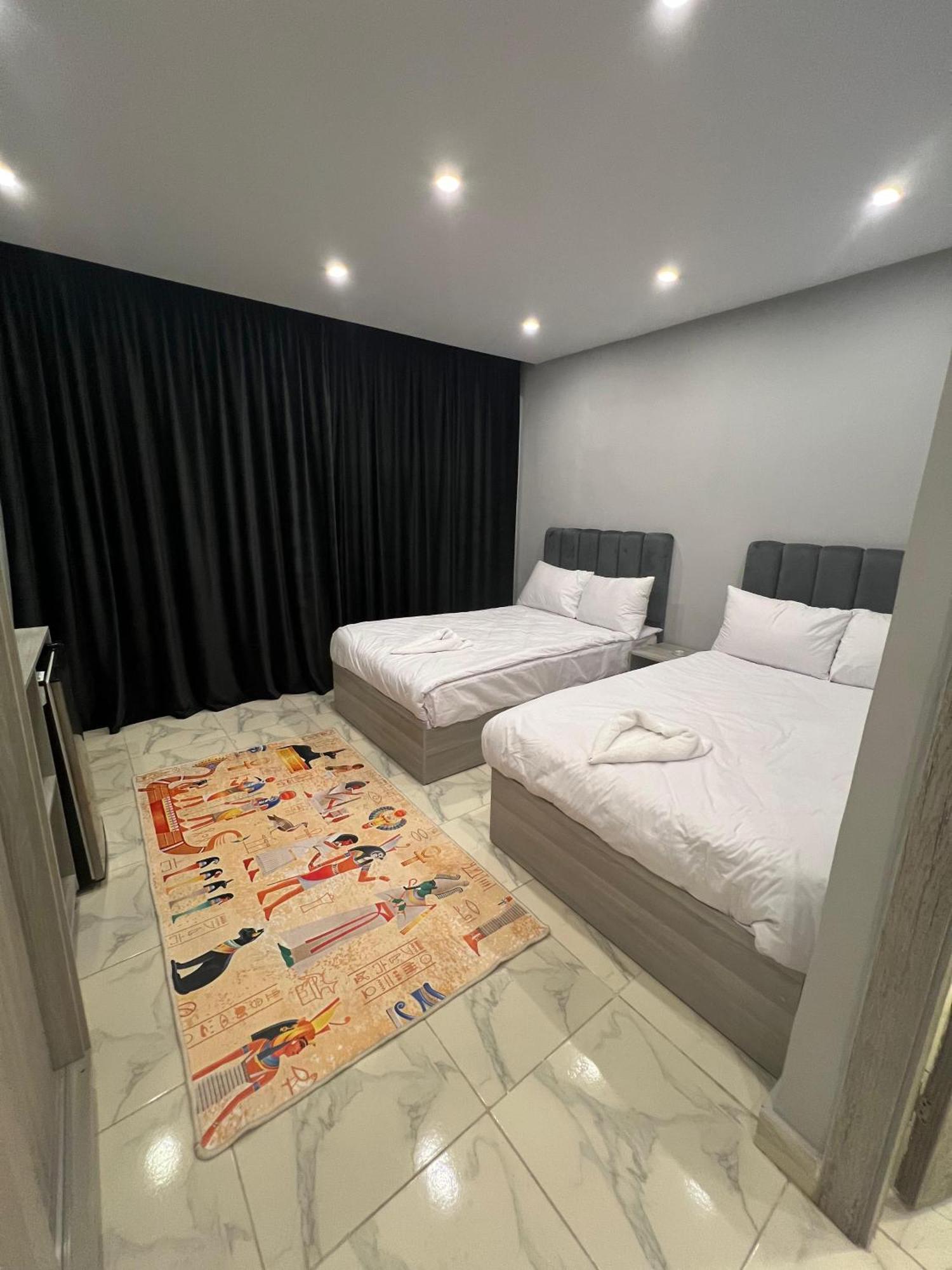 Habu Pyramids View Hotel 4*