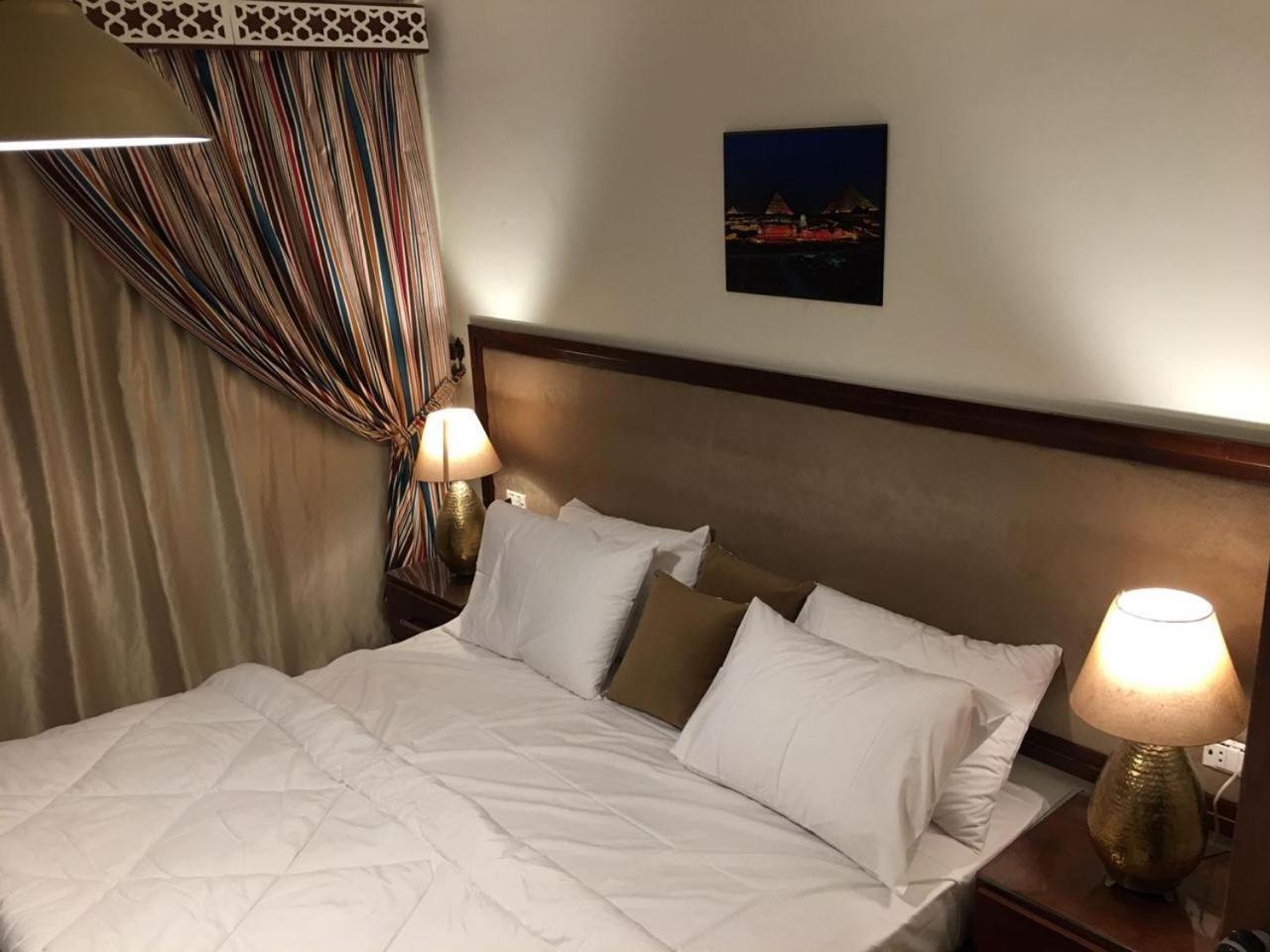 El Aida Pyramids View 3*