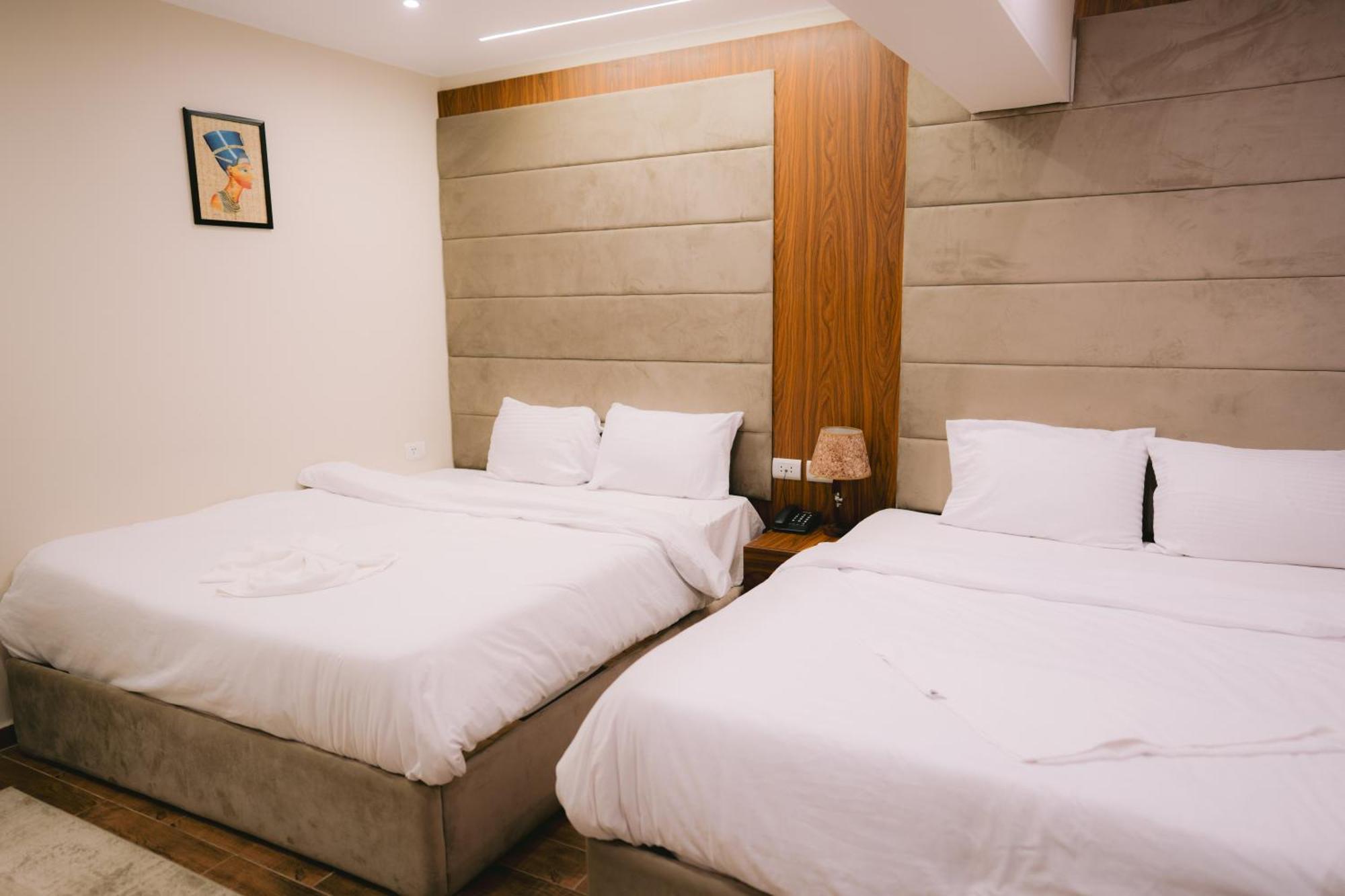 Tuya Great Pyramids Hotel