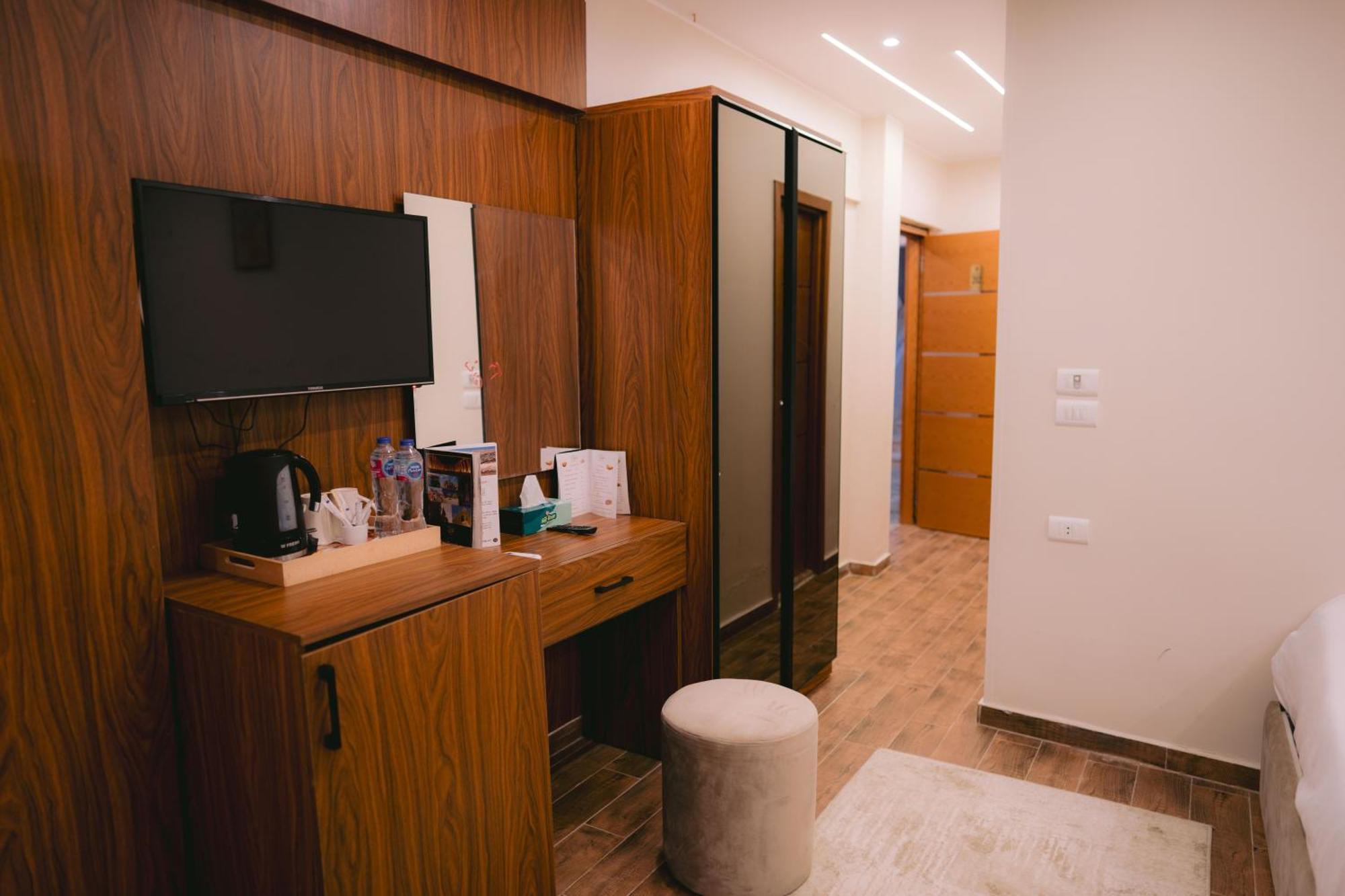Hotel Tuya Great Pyramids Kafrat al Jabal