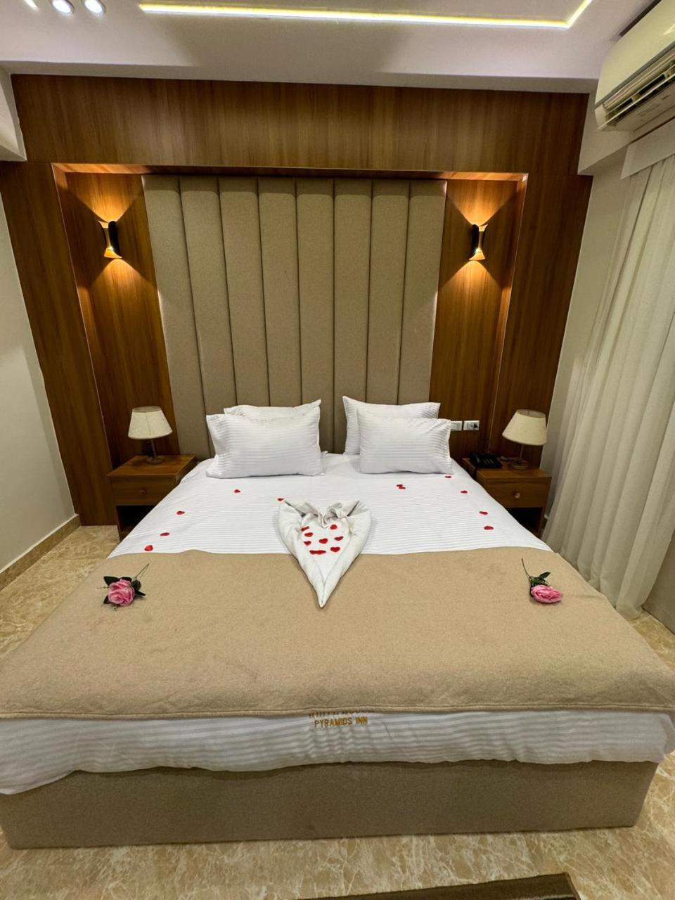 House Pyramids 3* Kafret el-Gabal