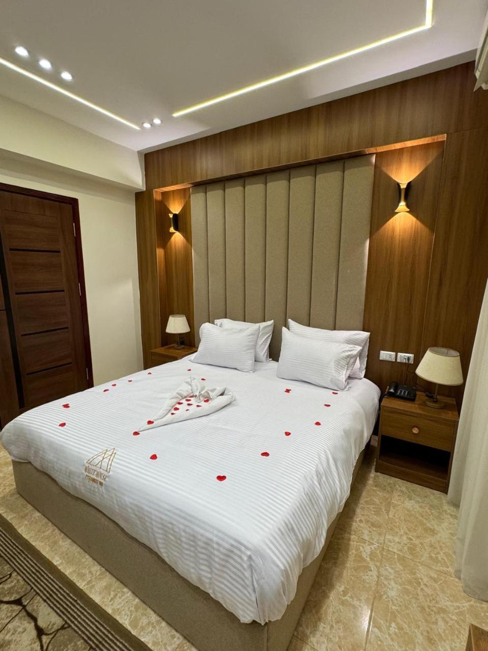 House Pyramids Hotel 3*