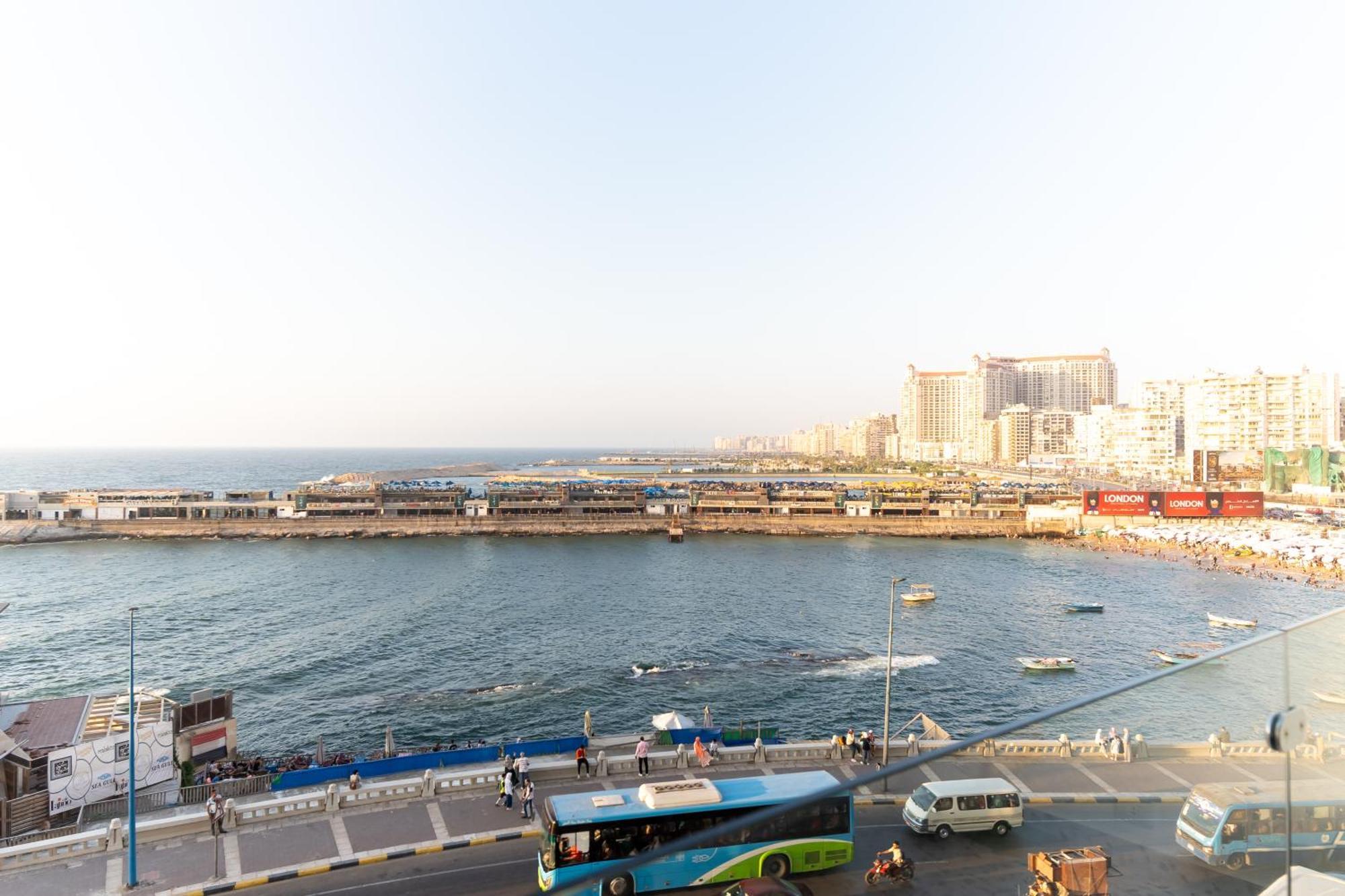 Nabeel Homes - Designer Seaview - 205 Apartamento