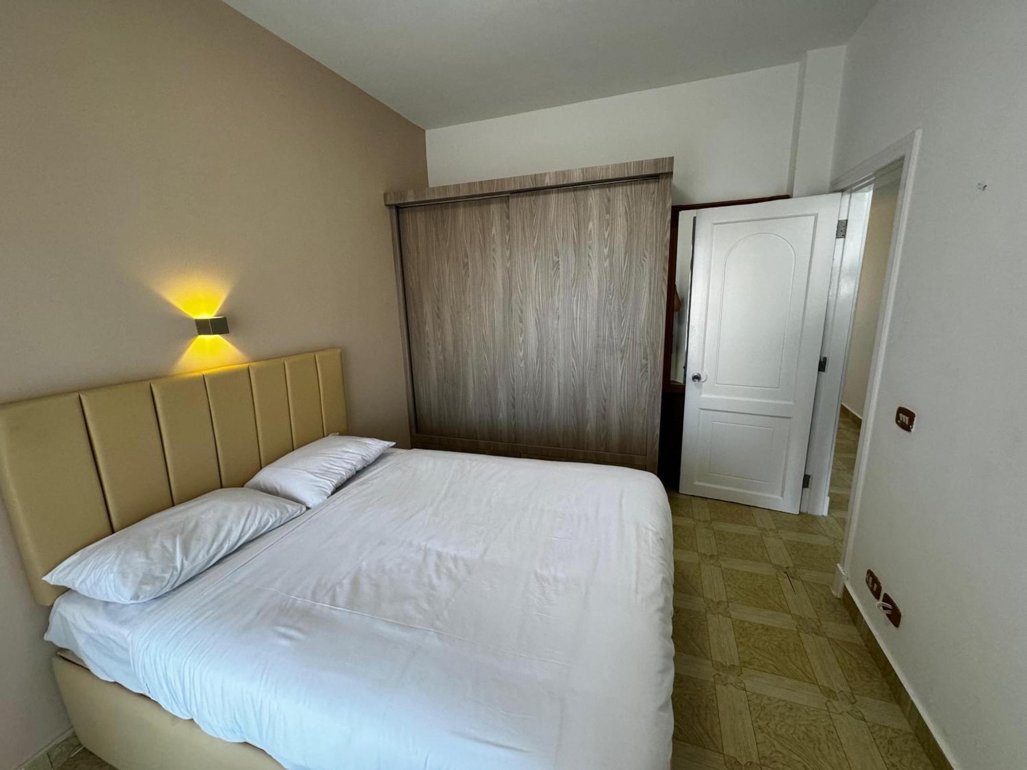 Beautiful In Egyptian Experience Apartment