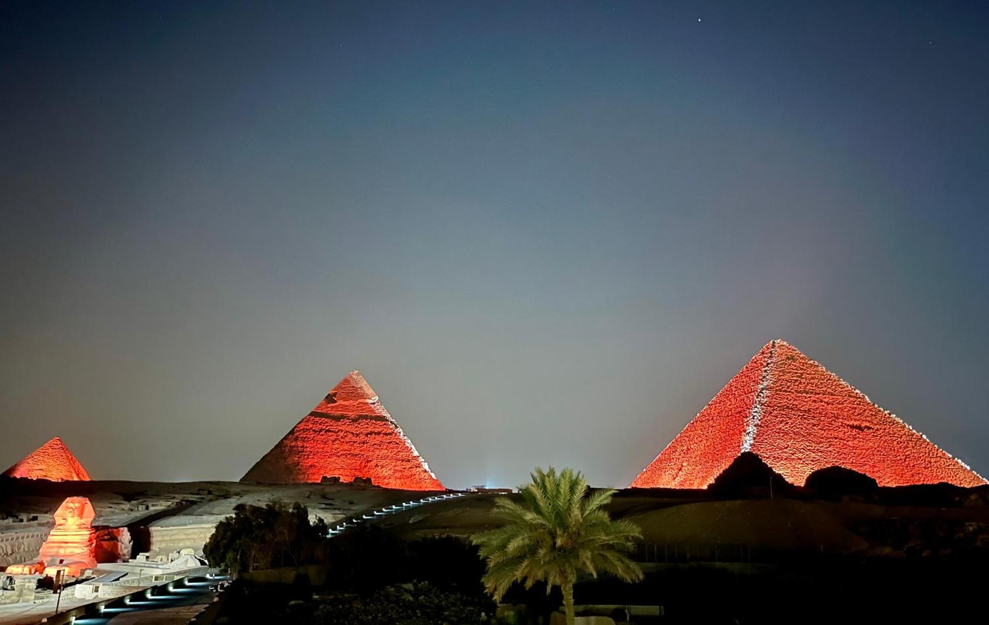 The Gate Front Pyramids & Sphinx View
