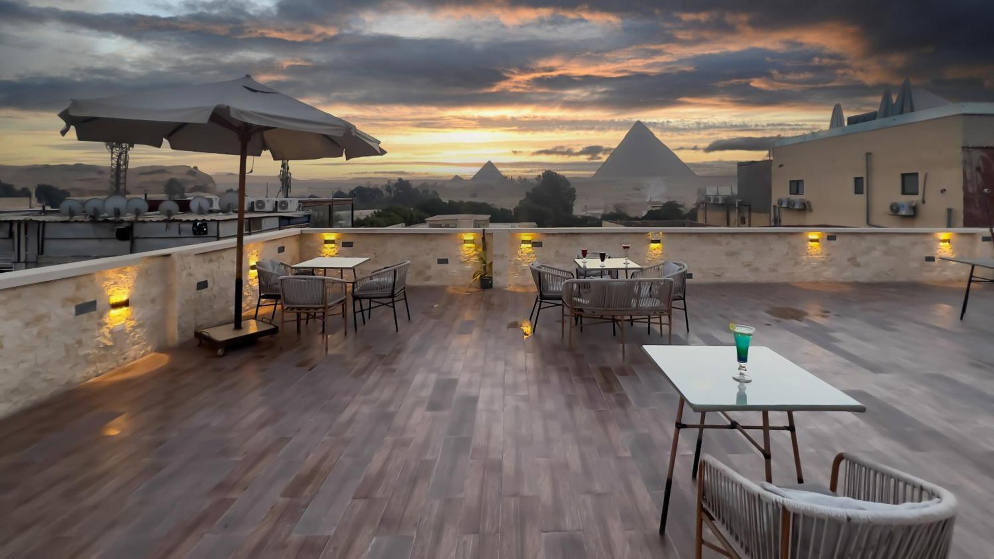 Pyramids Glory * Kafret el-Gabal