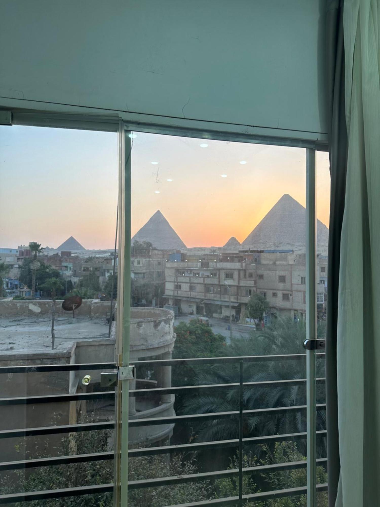 Weekend Pyramids