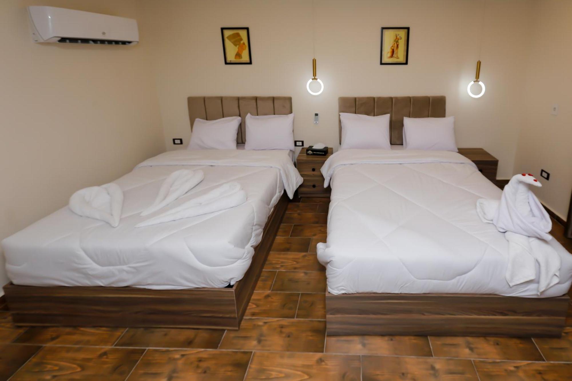Imperial Pyramids Heights View Bed & Breakfast *