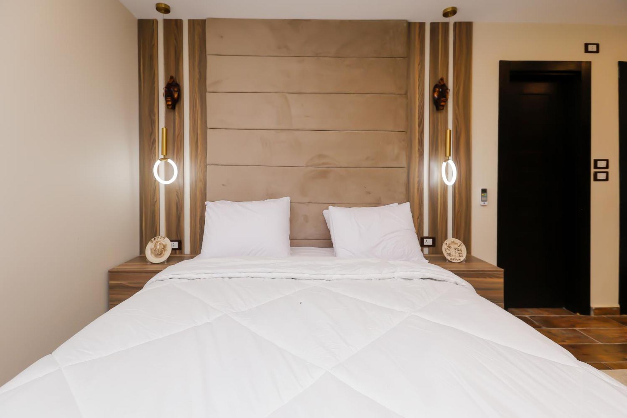 Bed & Breakfast Imperial Pyramids Heights View *