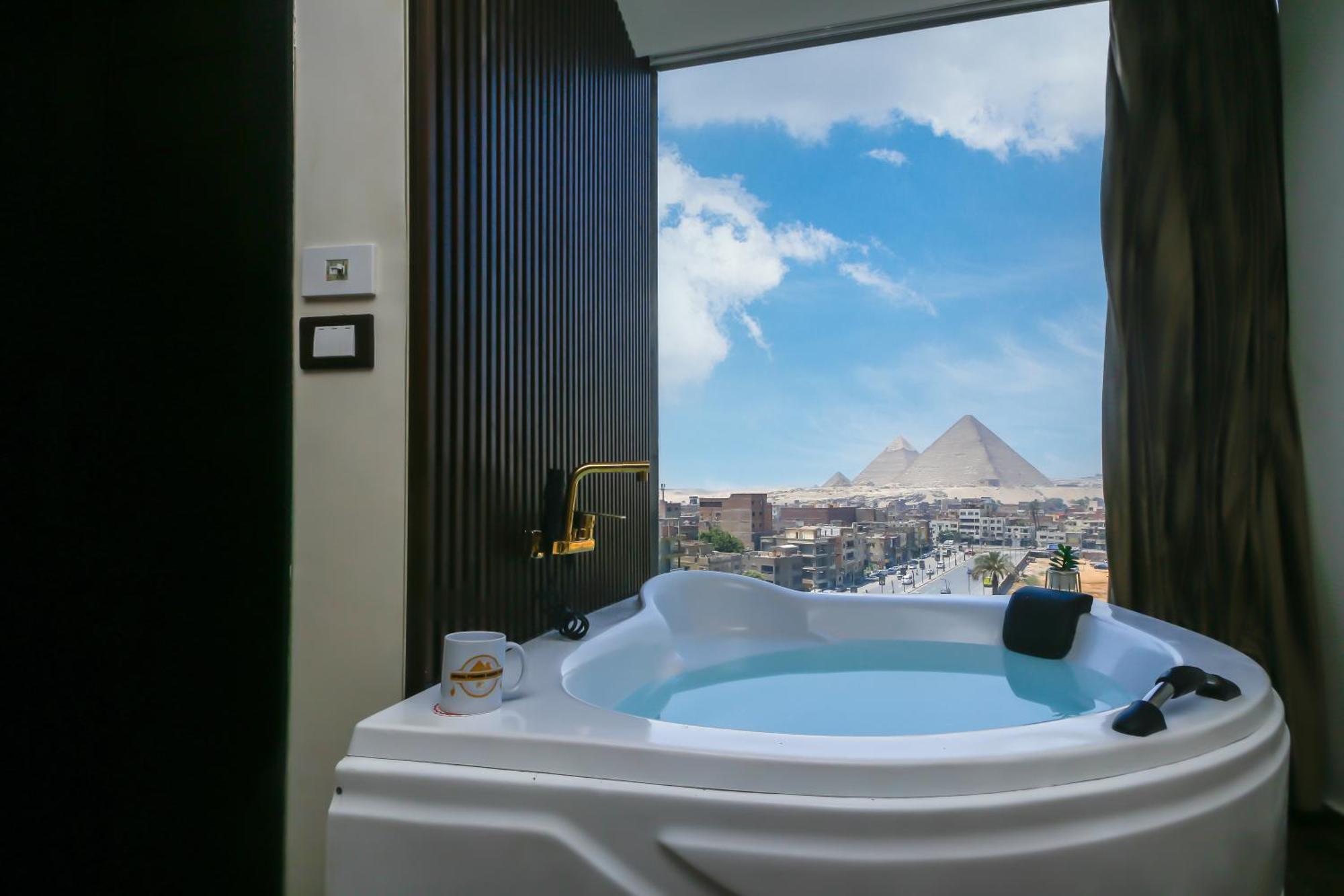 Bed & Breakfast Imperial Pyramids Heights View *