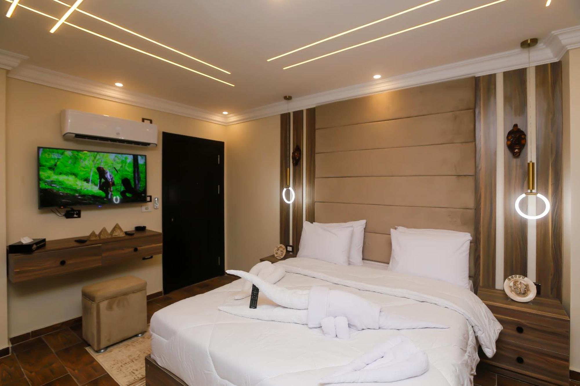 Imperial Pyramids Heights View Bed & Breakfast