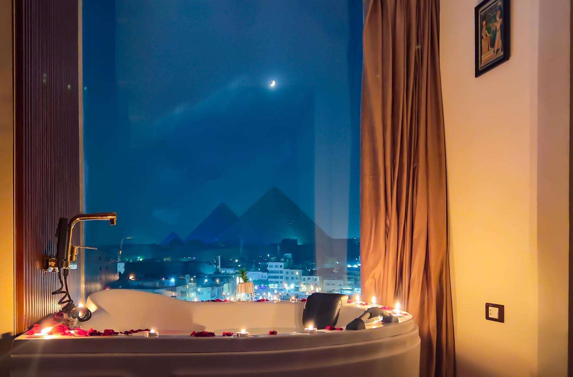 Imperial Pyramids Heights View *