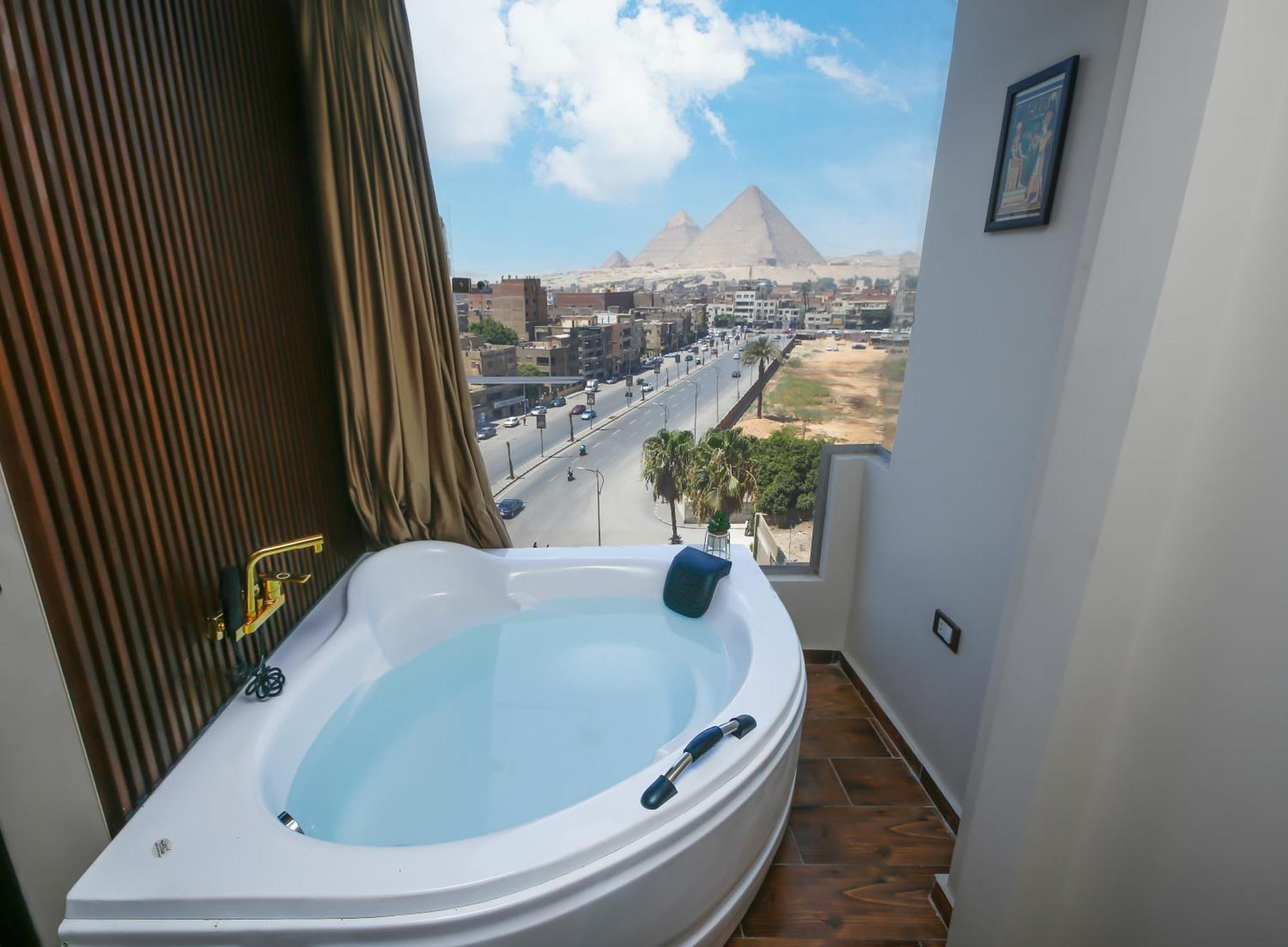 Bed & Breakfast Imperial Pyramids Heights View