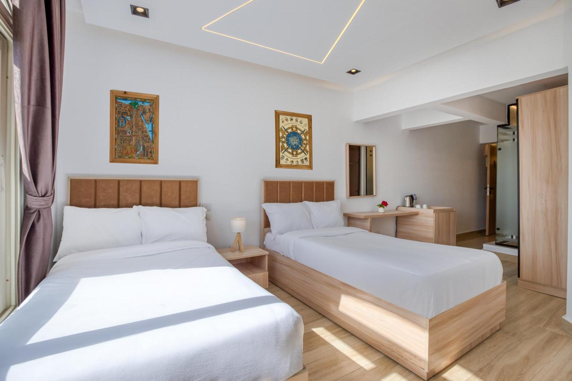 Hotel The Boulevard Sphinx Tower 3*