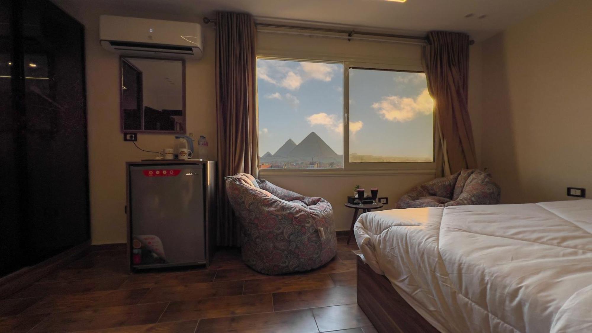 Imperial Pyramids Heights View * Nazlet el-Sisi