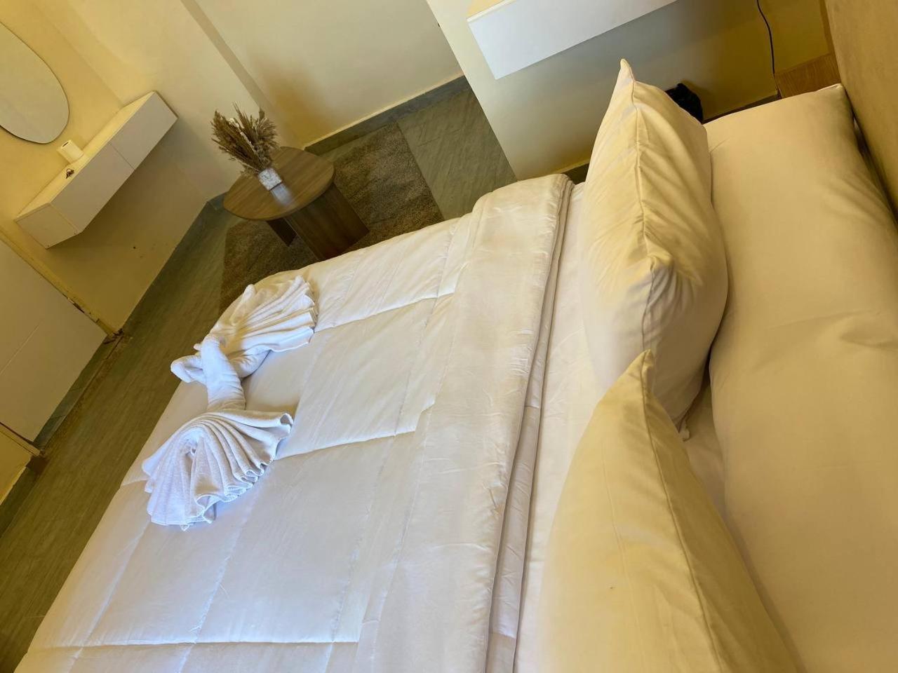 Alex & 3* Alexandria