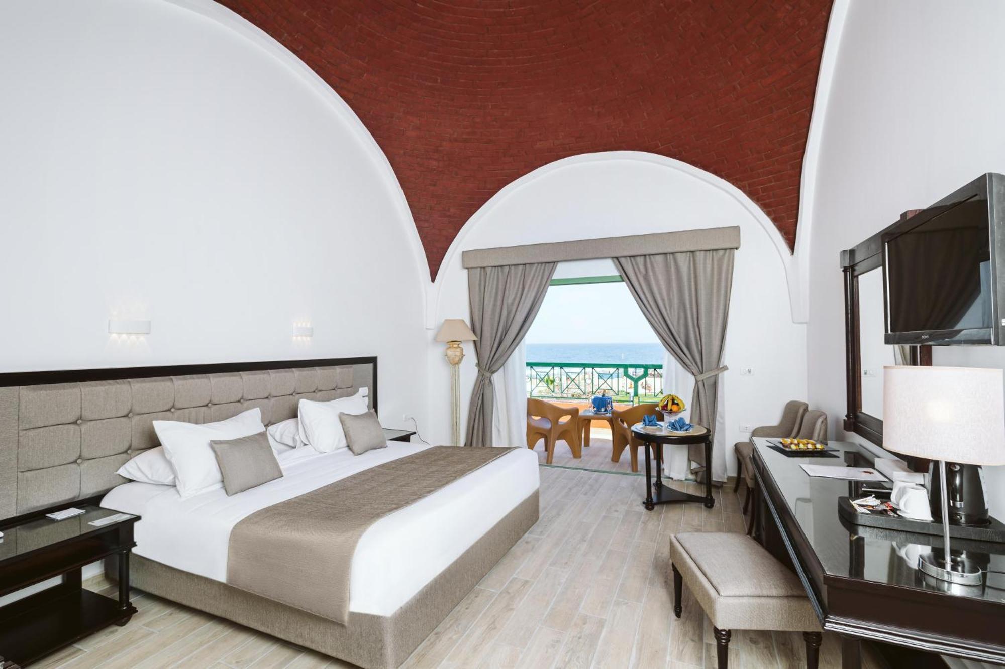 Akassia Swiss 5*