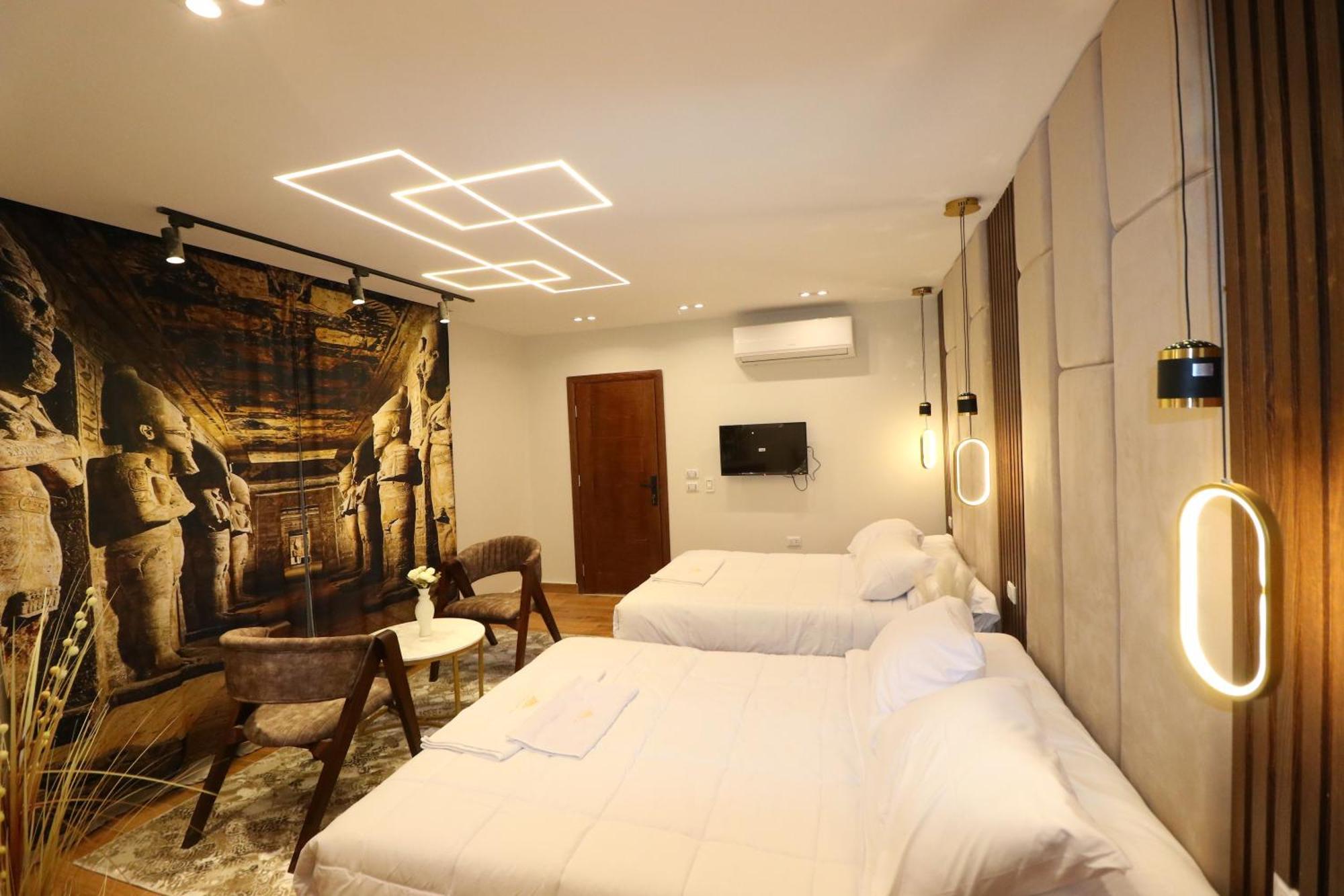 Hotel Pyramids Skyline Cairo *