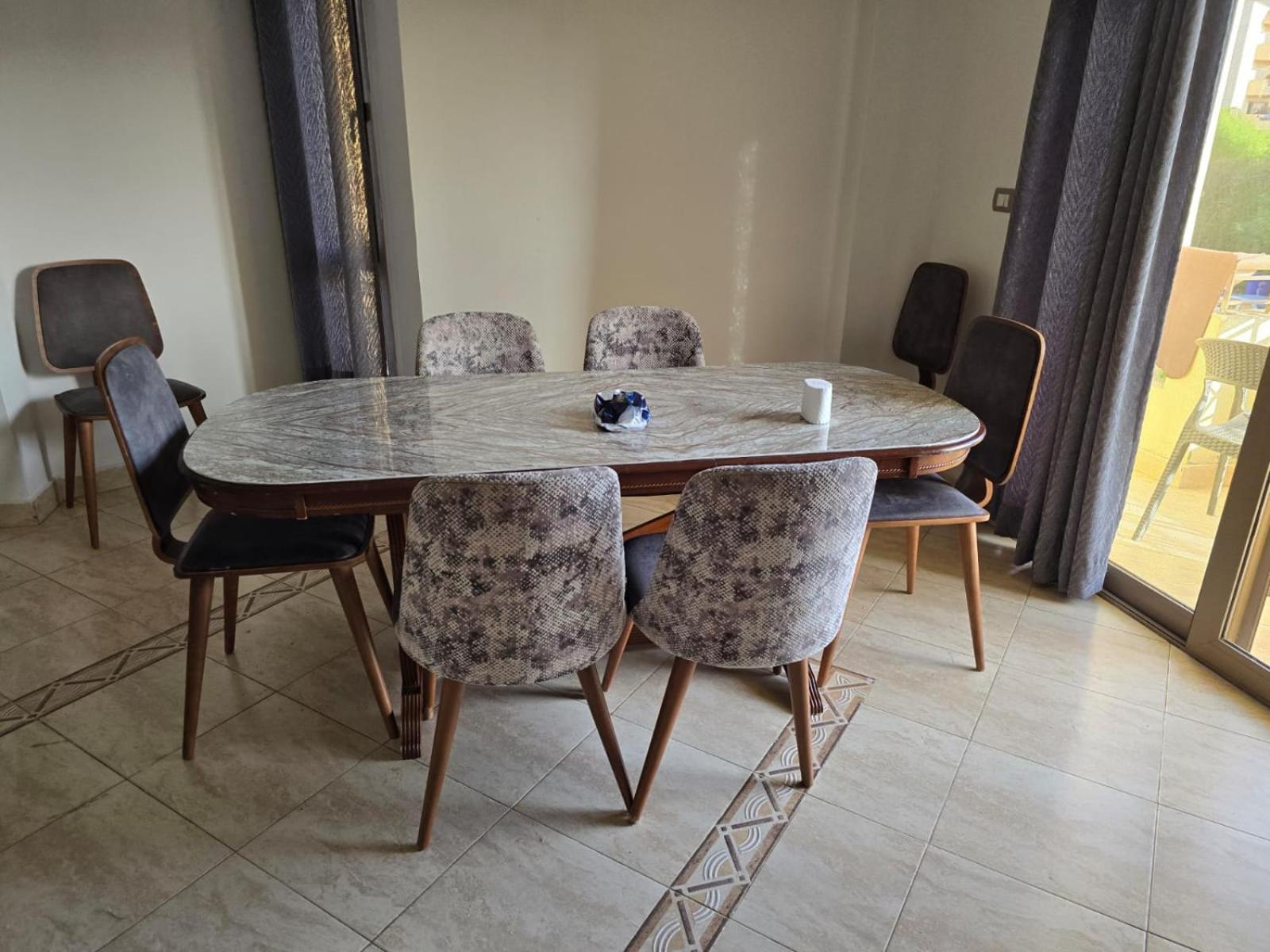 El-shaikh Zayed, 6 October 3bhk Flat- Families Only Apartment *