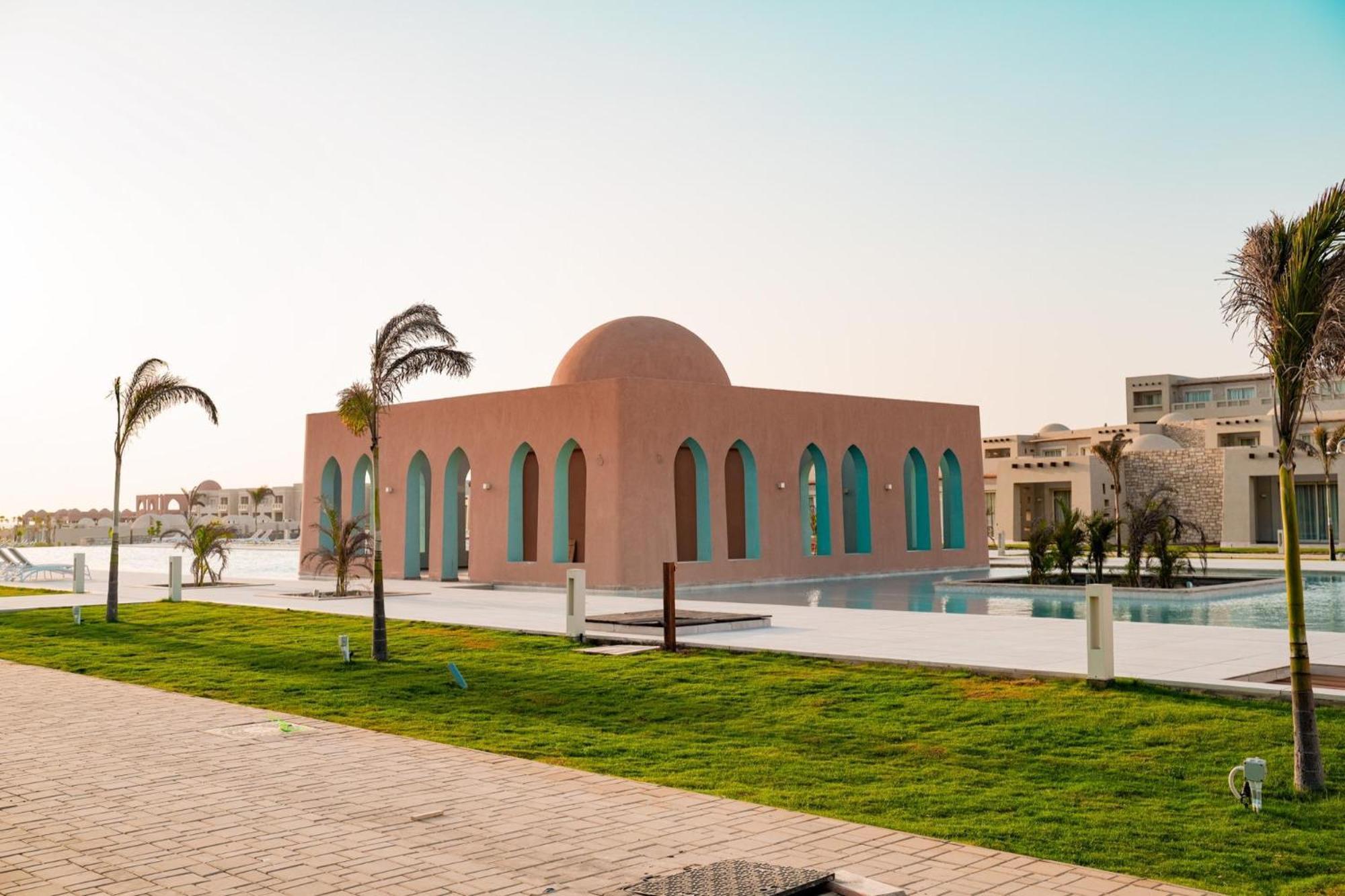Sentido Reef Oasis Suakin Resort 5*