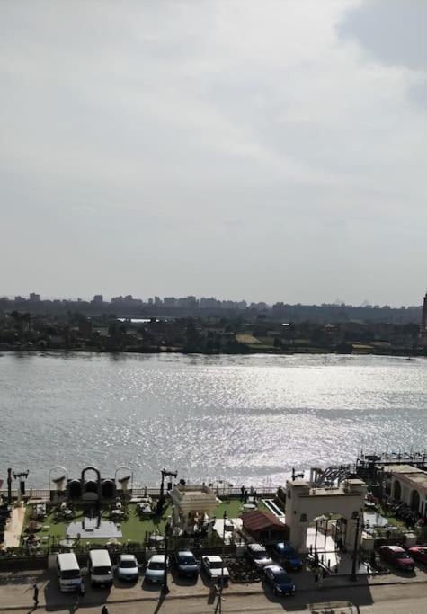 عالنيل مباشر Apartment Cairo