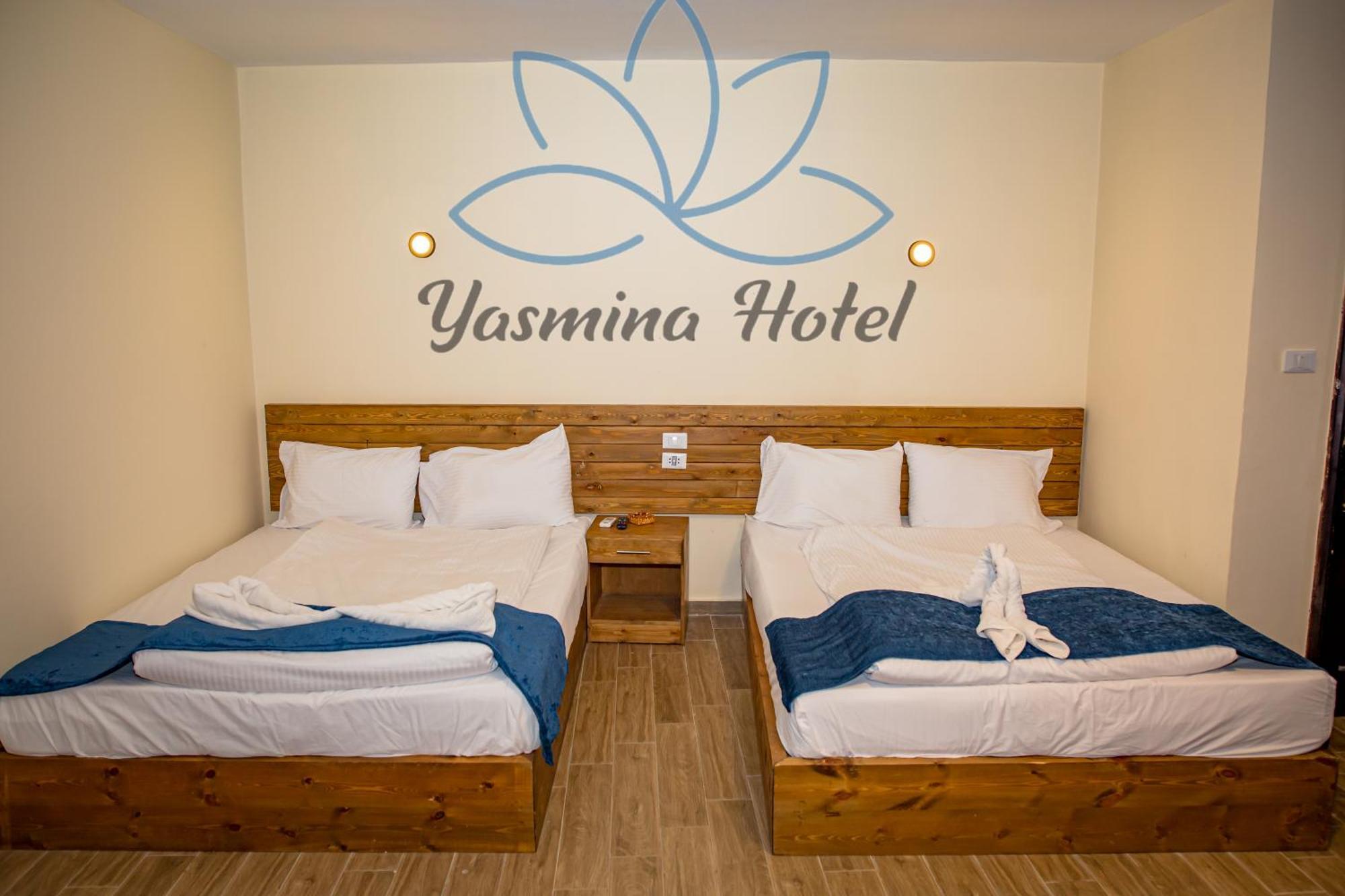 Yassmina Hotel