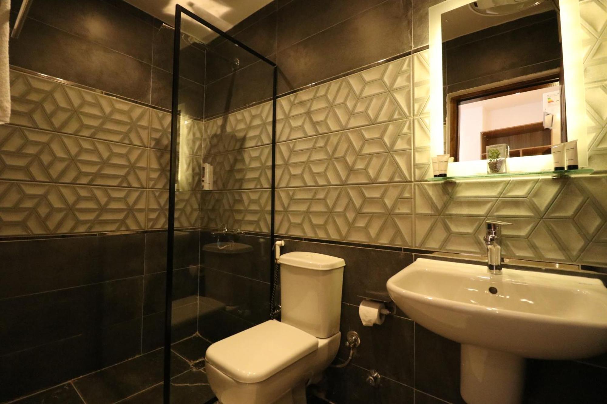 Hotel West Pyramids 3*