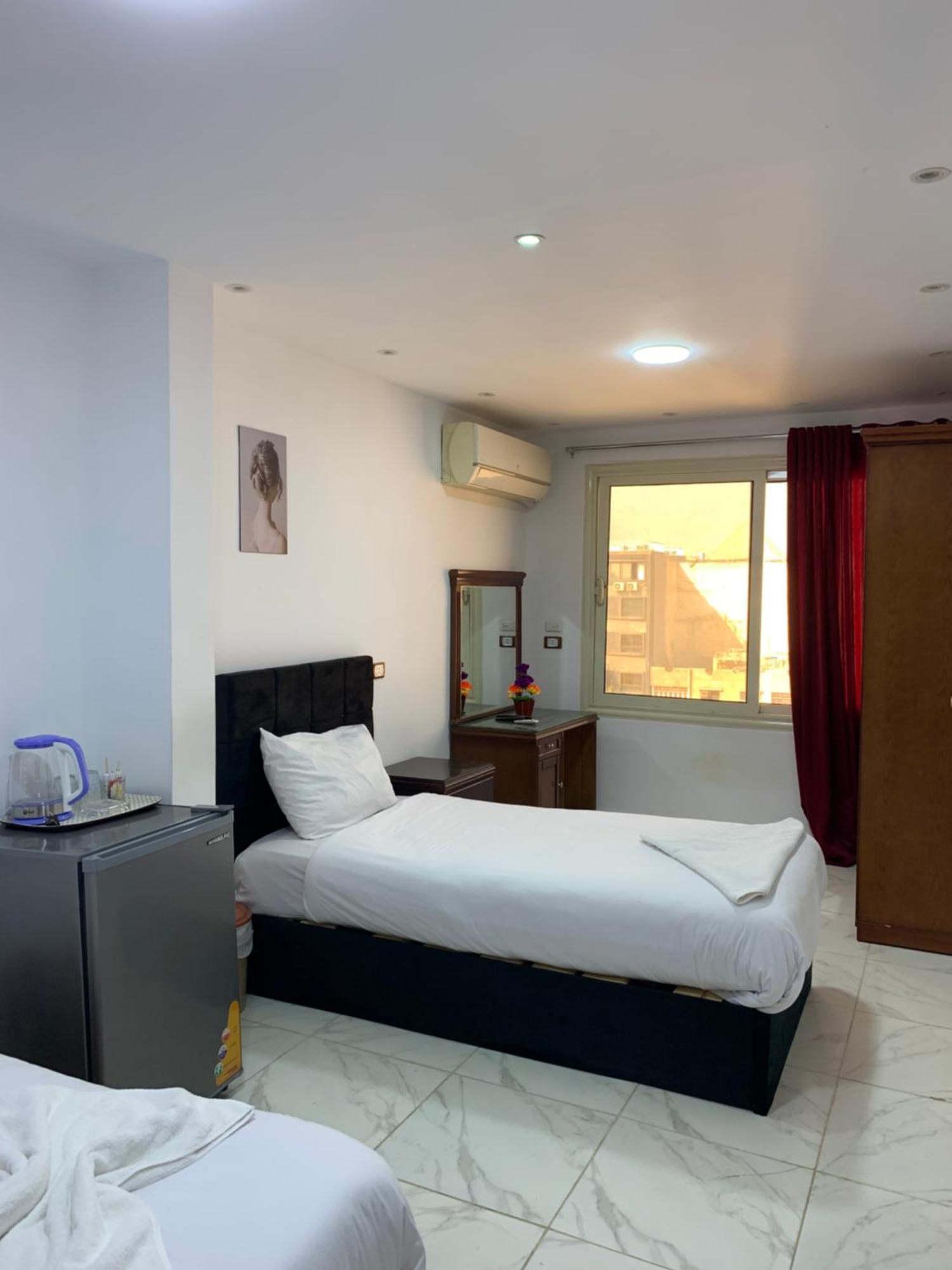Pyramids Middle East Charm 4* Kafrat al Jabal