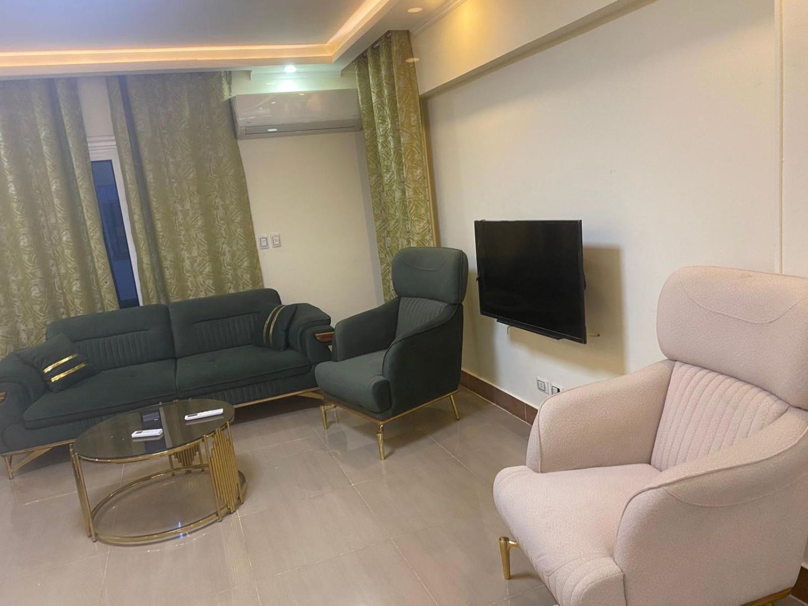 Late Checkin Near Airport Rehab New Cairo
