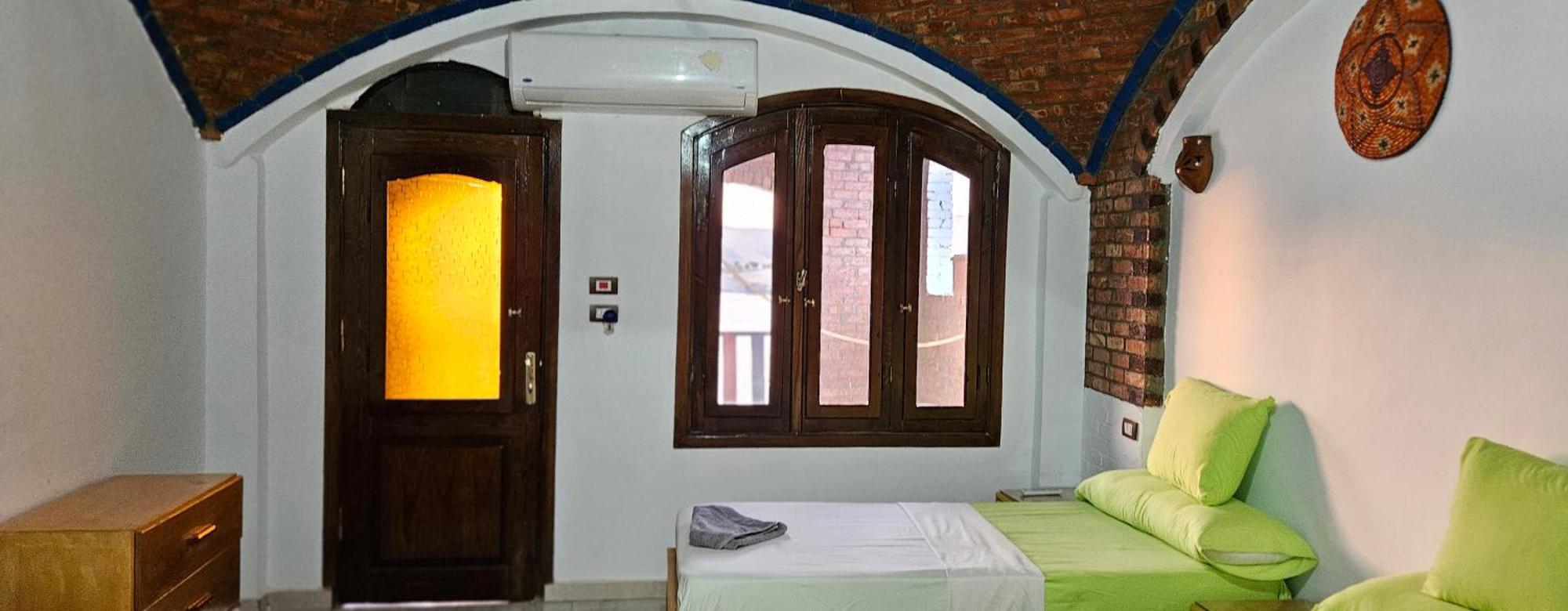 Meshra Katto Guest house