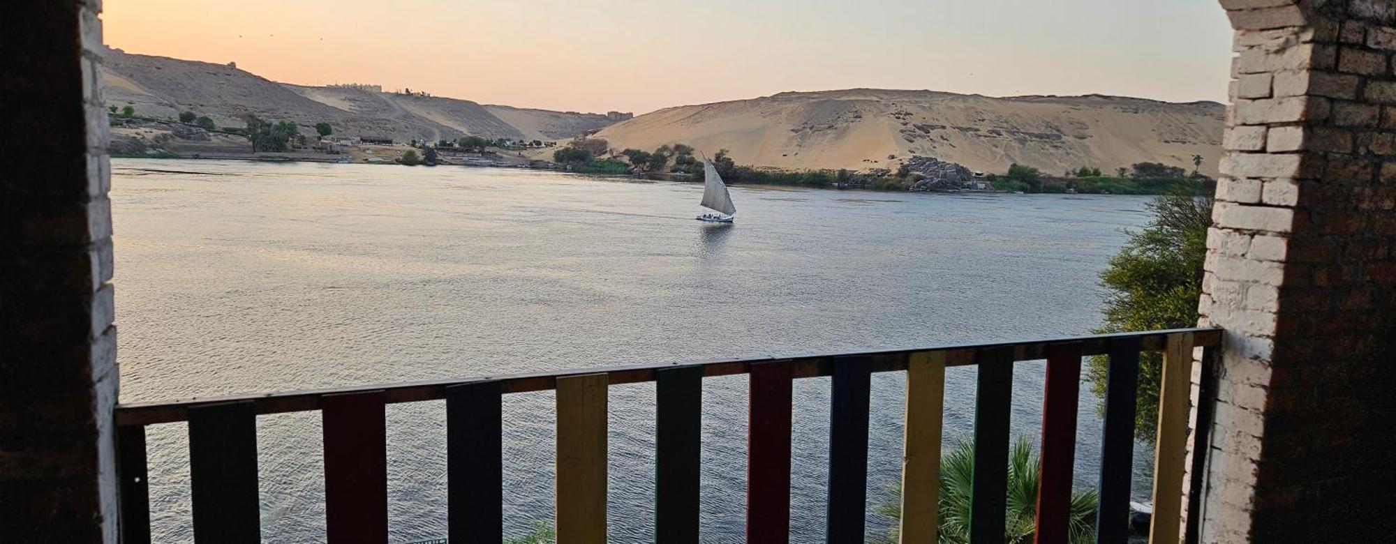 Meshra Katto Guest house *