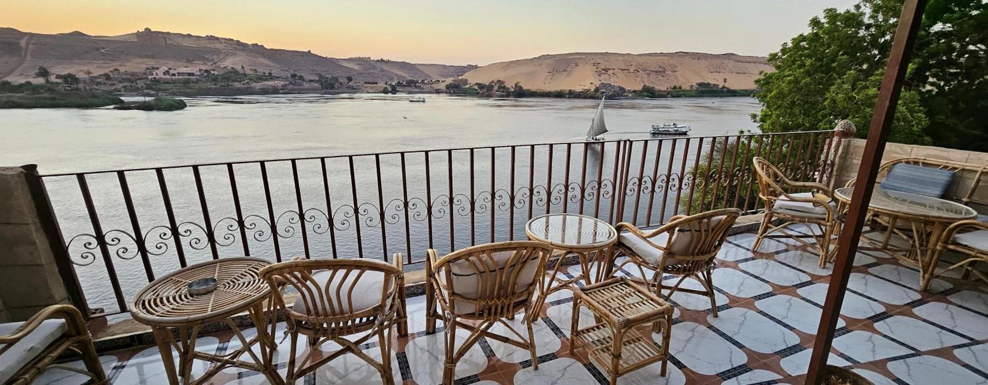 Meshra Katto Guest house *
