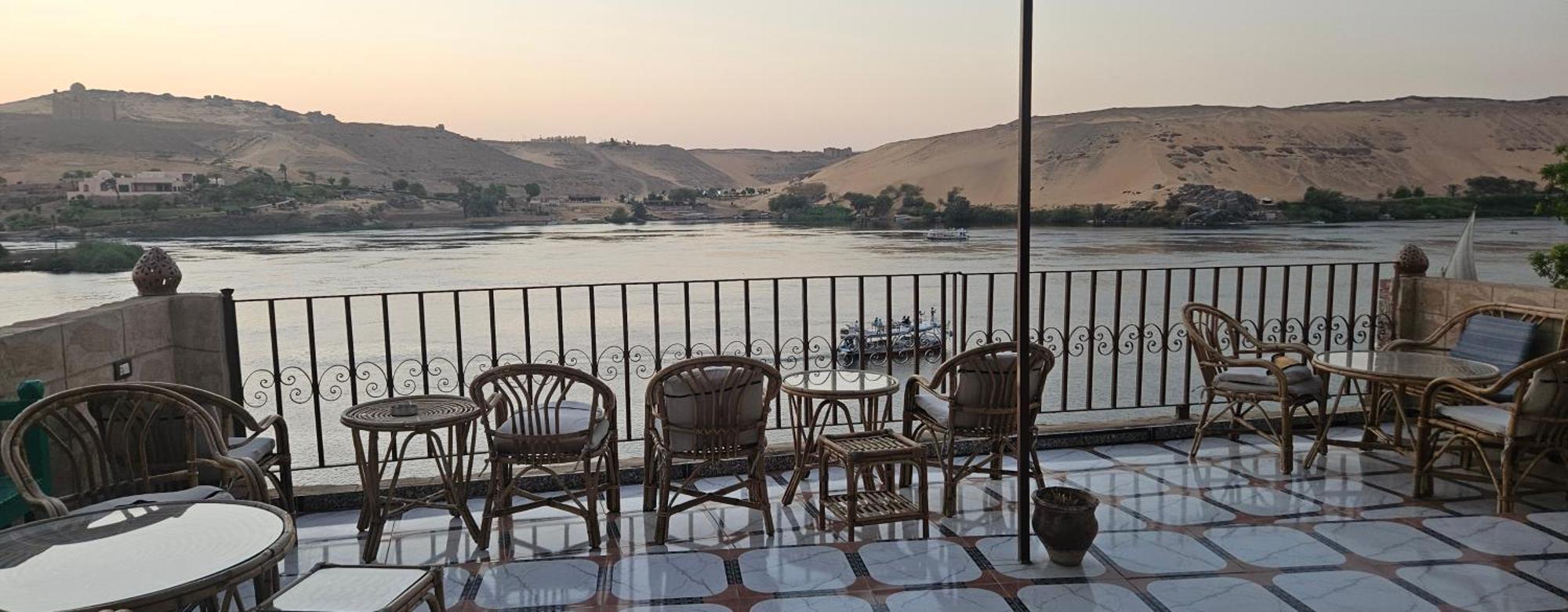 Meshra Katto Guest house *