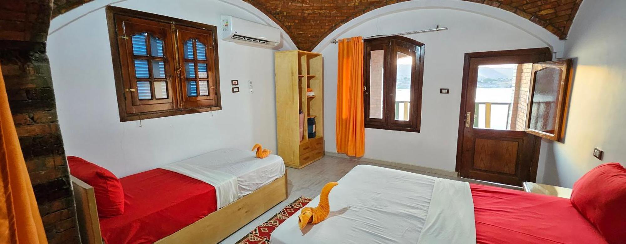 Meshra Katto Guest house