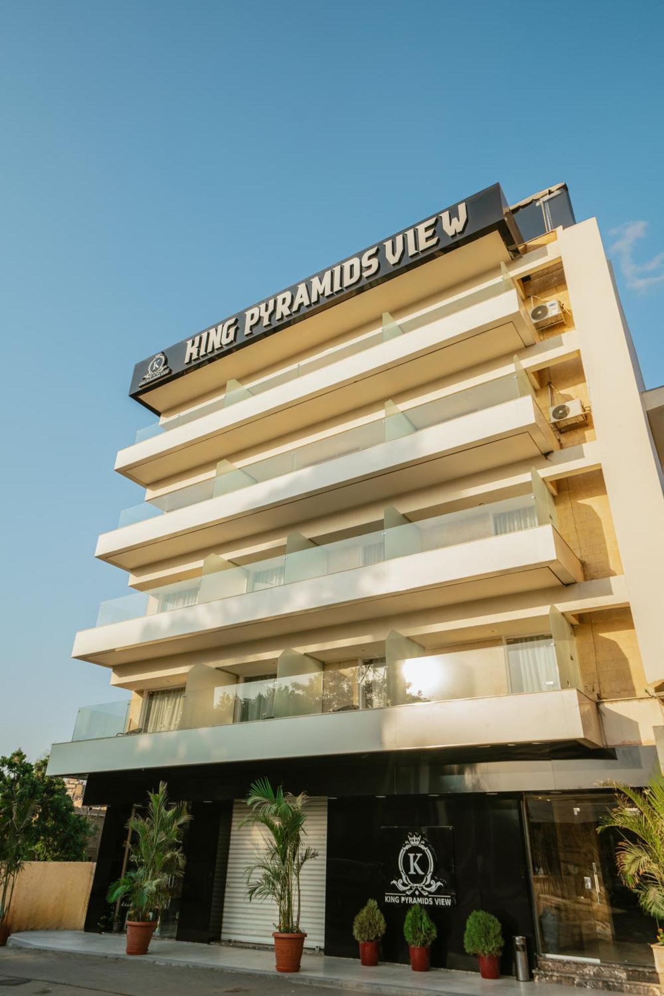 King Pyramids View Otel Kafret el-Gabal