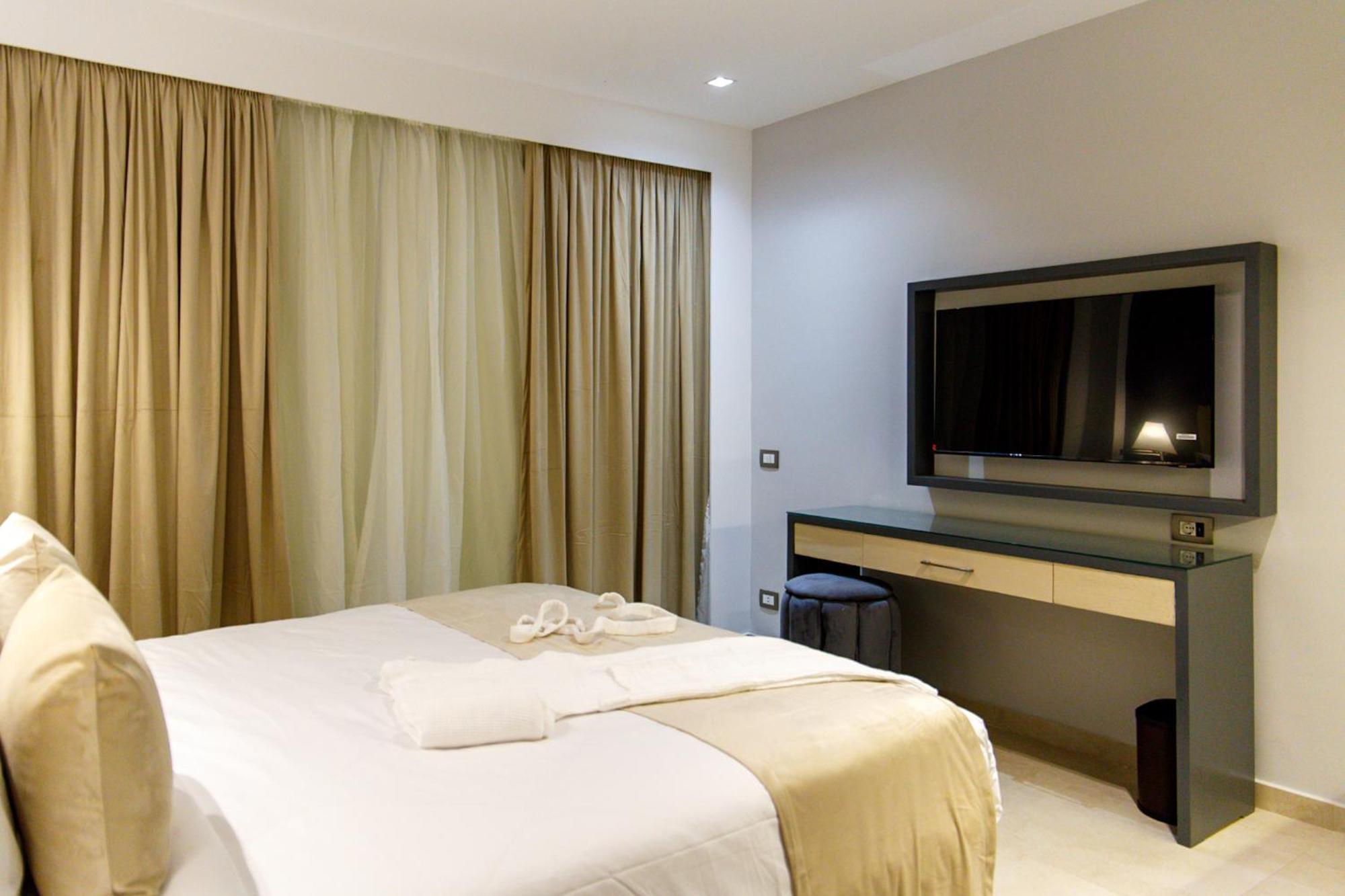Rhactus House San Stefano Apartment