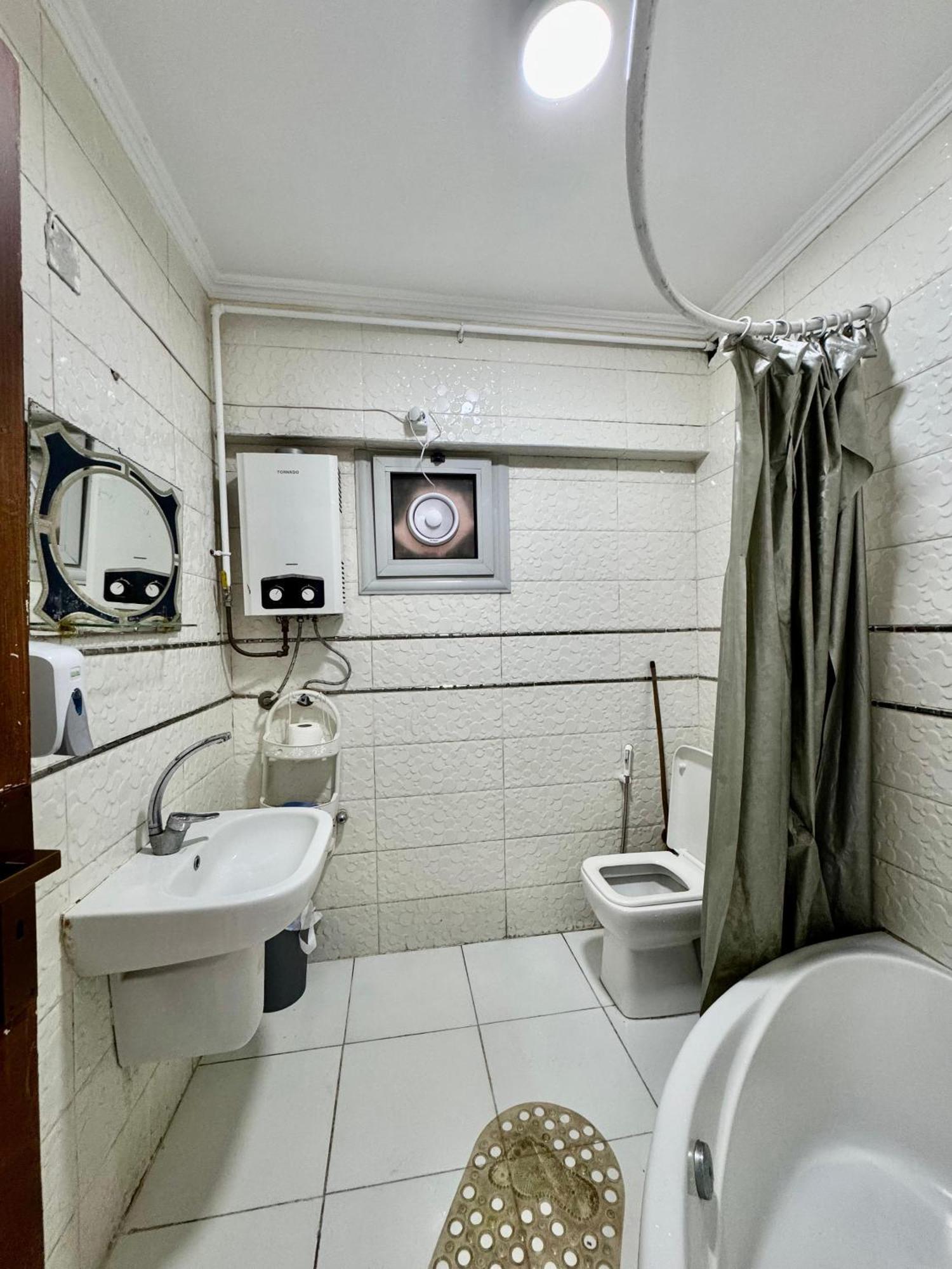 Luxury Gleem 3 Direct Sea View Apartment