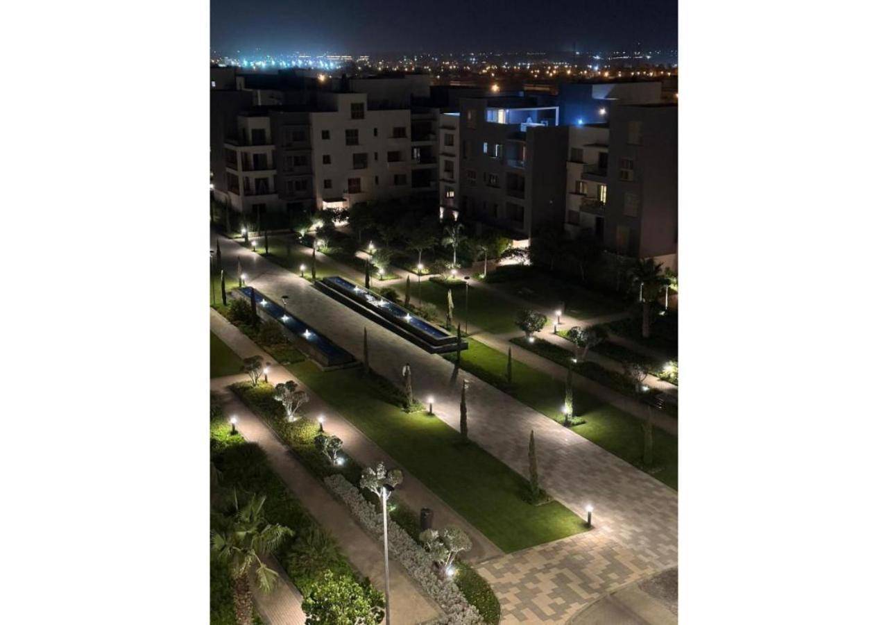 Furnished In Mall Of Arabia Towers , Aeon *