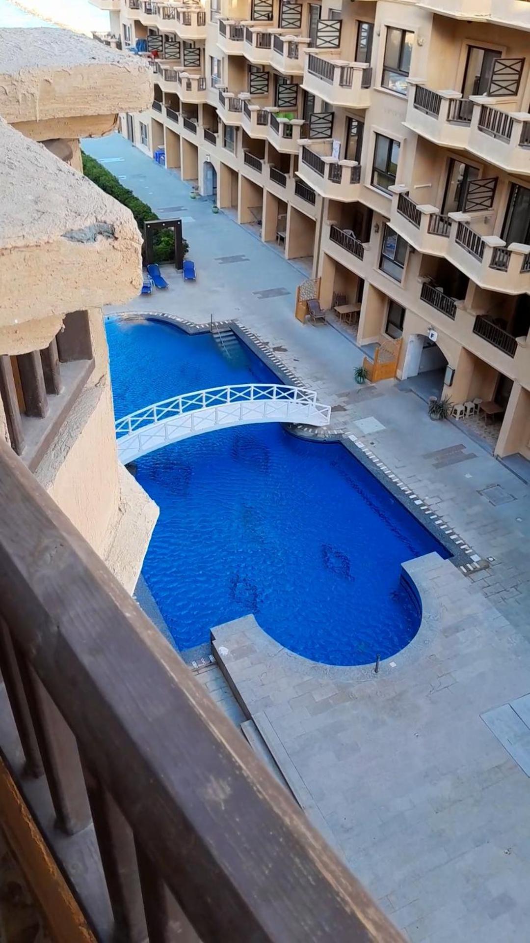 Turtles Hourghada View Sea View Pool Private Jacuzzi Security Air-conditioned Cafe Restaurant On The And A Large Sunny Balcony Aparthotel Hurghada