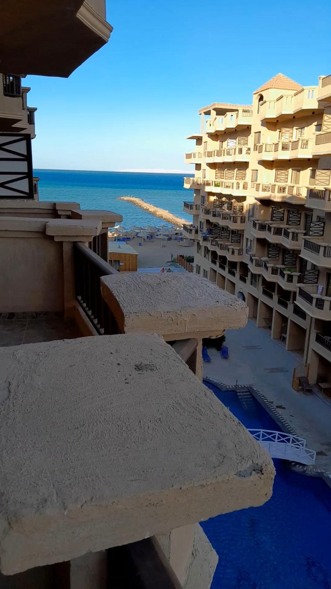 Turtles Hourghada View Sea View Pool Private Jacuzzi Security Air-conditioned Cafe Restaurant On The And A Large Sunny Balcony