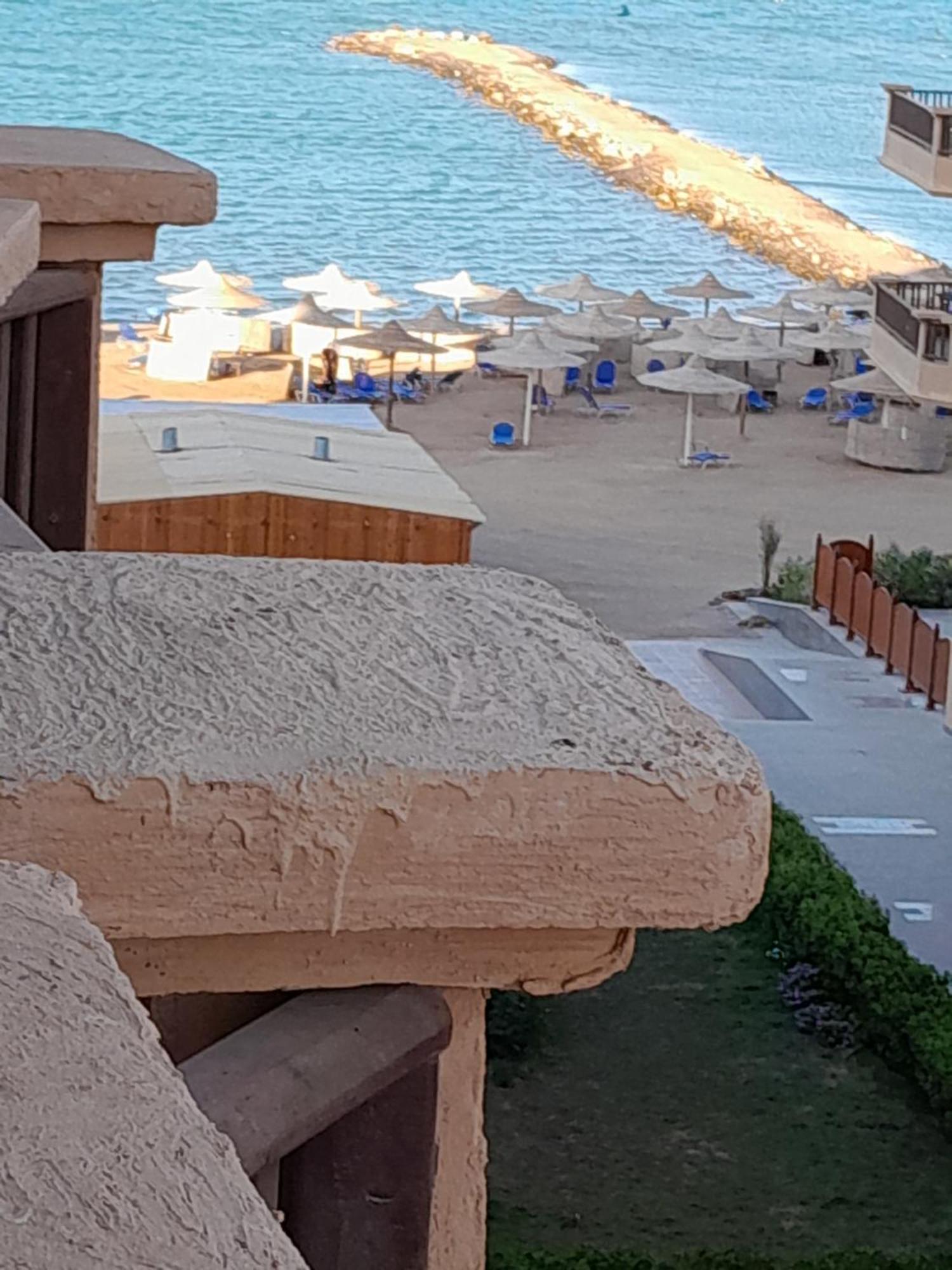 Turtles Hourghada View Sea View Pool Private Jacuzzi Security Air-conditioned Cafe Restaurant On The And A Large Sunny Balcony Aparthotel Hurghada