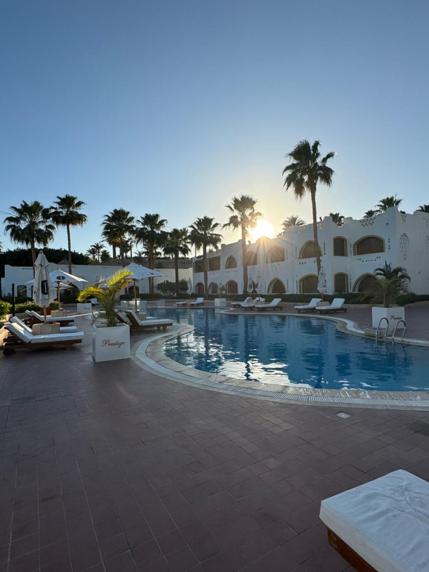 Prestige 52 - Luxury Sea View At Coral Bay Guest house *