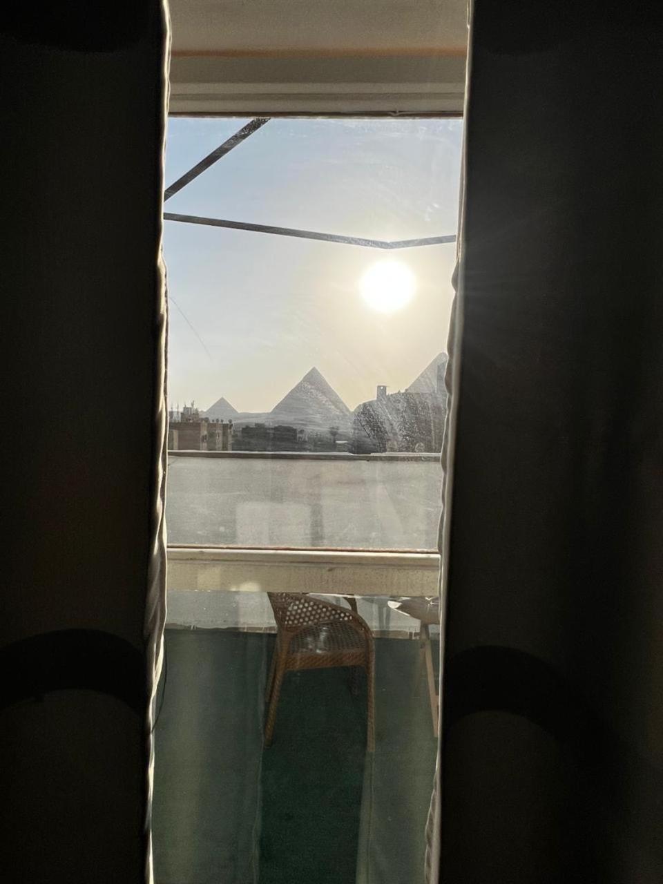 Piramide De Giza View Hotel Kafrat al Jabal