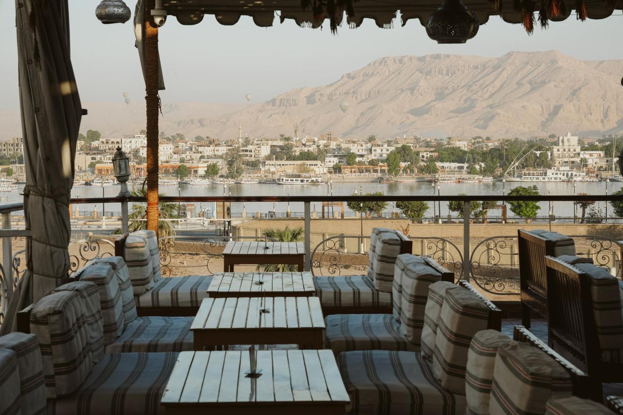 Hotel Nefertiti 3*