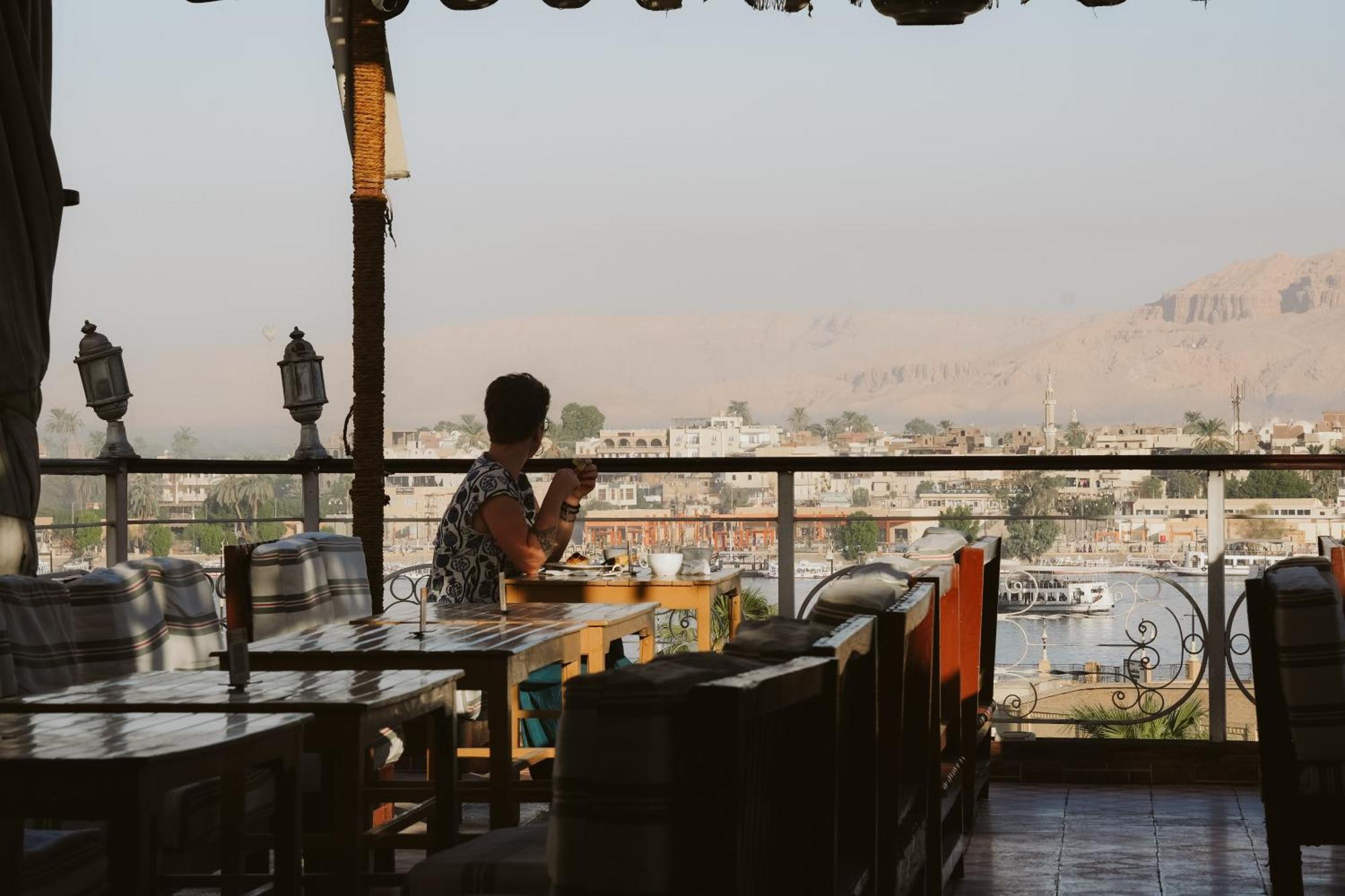 Nefertiti Hotel