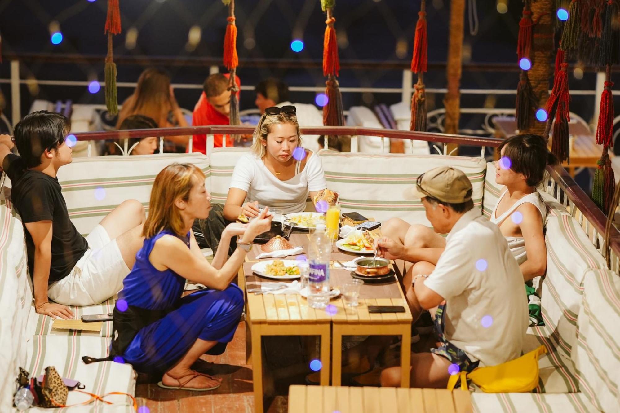 Hotel Nefertiti 3*