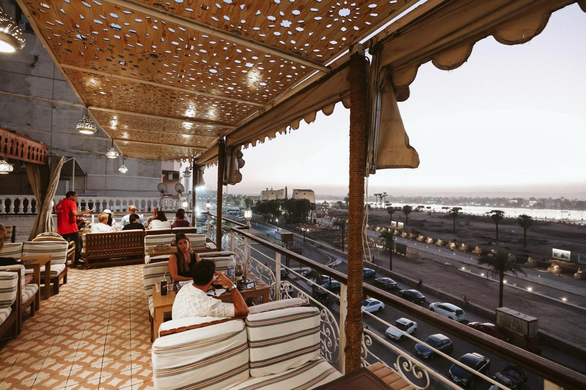 Hotel Nefertiti 3*