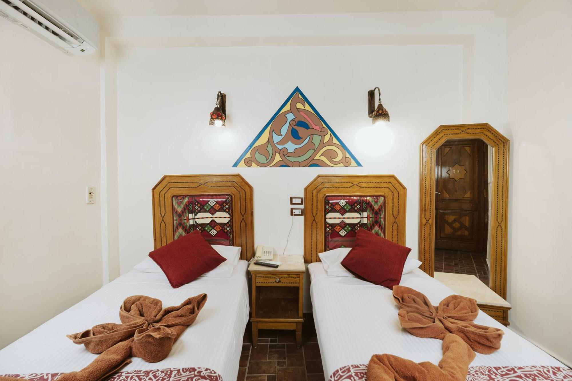 Nefertiti Hotel Luxor