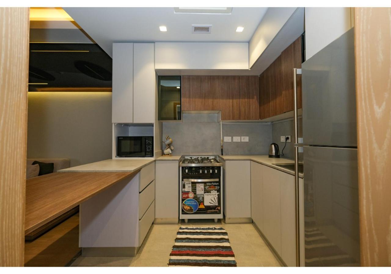 Luxury Chic In Aeon Compound- Mall Of Arabia Towers Apartment
